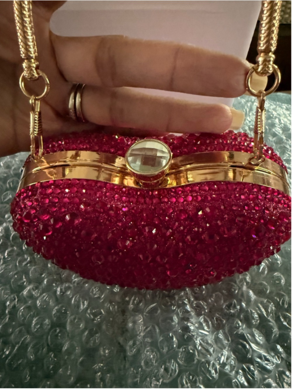 Women's RAMLA Pink Sequin Heart Clutch One Size - Picture 3 of 5